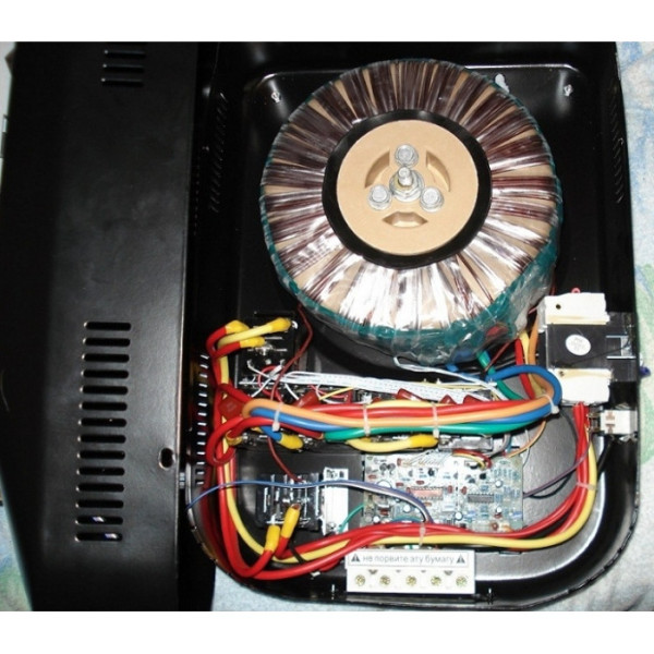 Стабілізатор напруги LUXEON WDR 10000 (чорний)